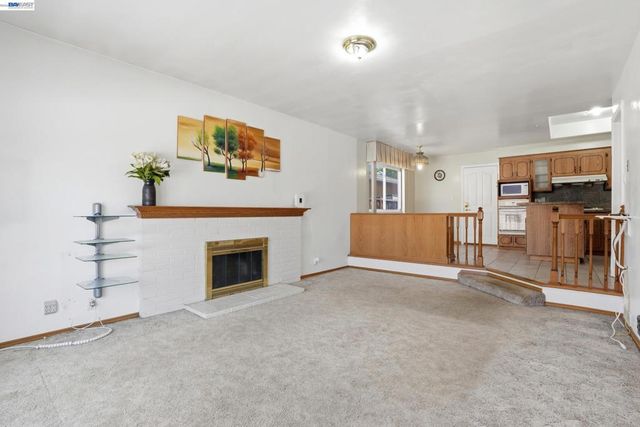 35950 Wellington Pl, Fremont, CA 94536
