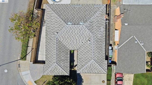 35950 Wellington Pl, Fremont, CA 94536