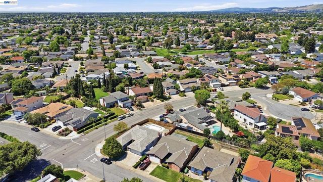 35950 Wellington Pl, Fremont, CA 94536
