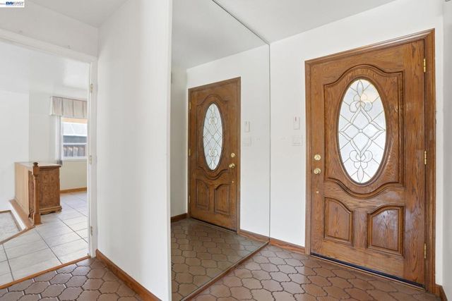 35950 Wellington Pl, Fremont, CA 94536