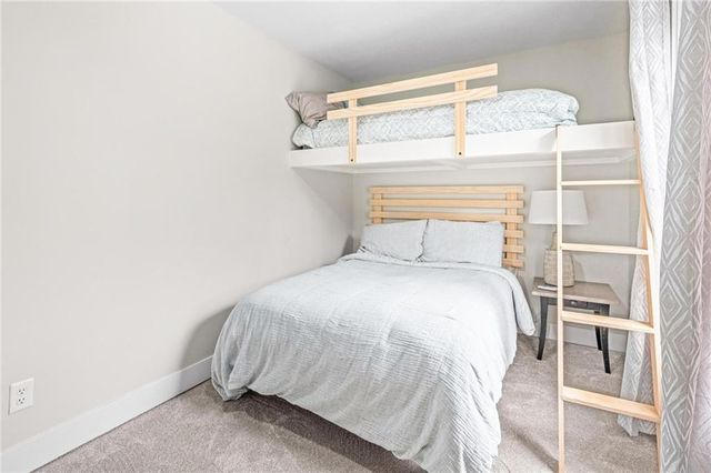 9 W Street, Lake Lotawana, MO 64086