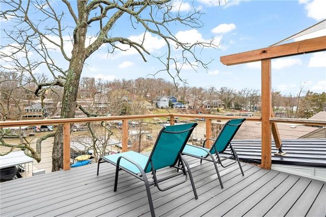 9 W Street, Lake Lotawana, MO 64086