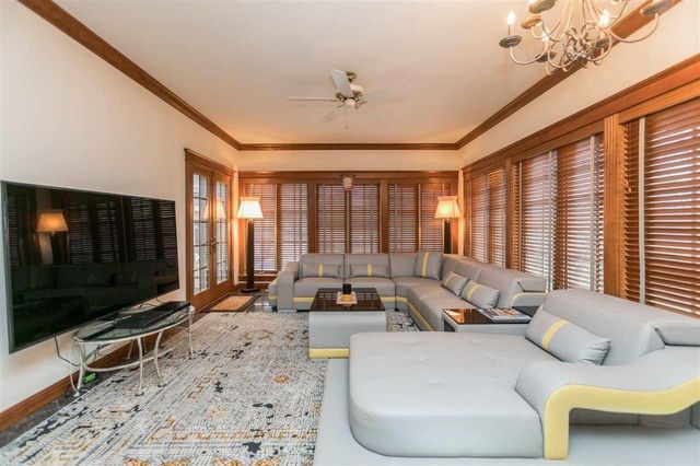 6201 Lakeside Road, Marion, IA 52302