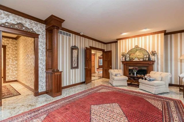 6201 Lakeside Road, Marion, IA 52302