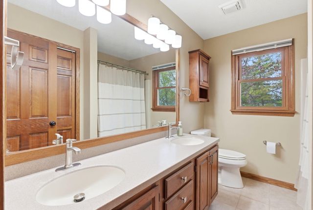 1536 Brook Park Drive 1536 Brook Park Drive, Troy, OH 45373