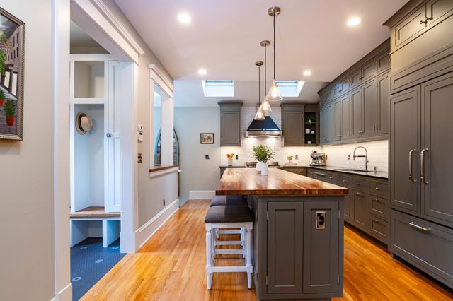 920 Lincoln Avenue, Saint Paul, MN 55105
