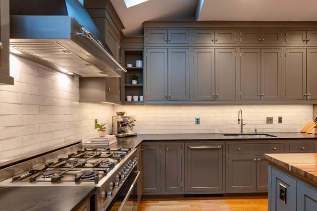 920 Lincoln Avenue, Saint Paul, MN 55105