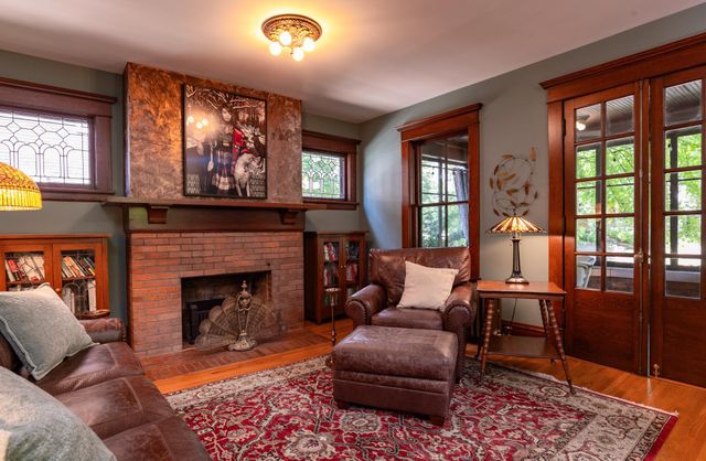 920 Lincoln Avenue, Saint Paul, MN 55105