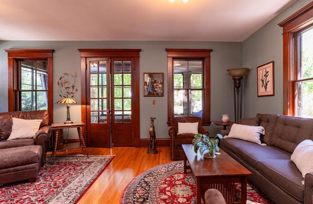 920 Lincoln Avenue, Saint Paul, MN 55105