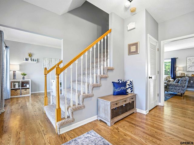 15461 Nebraska Avenue, Omaha, NE 68116