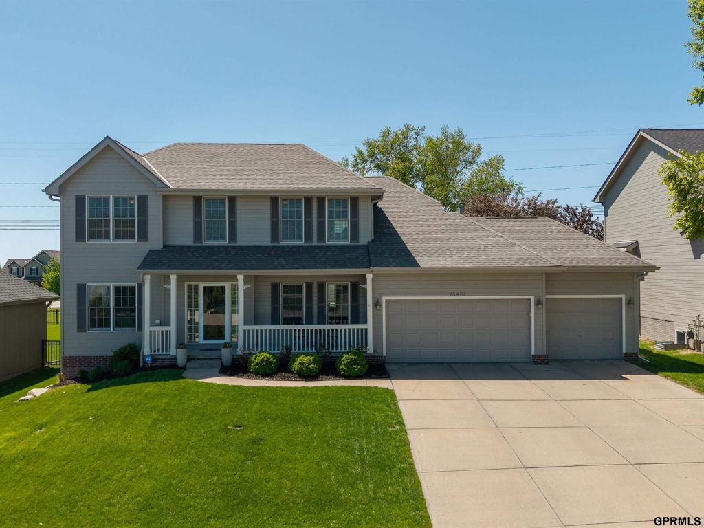 15461 Nebraska Avenue, Omaha, NE 68116