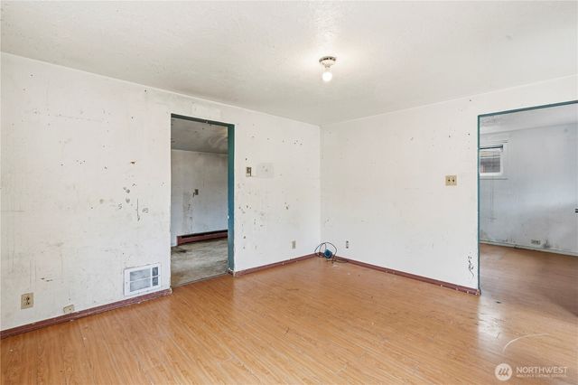 5307 16th Avenue S, Seattle, WA 98108
