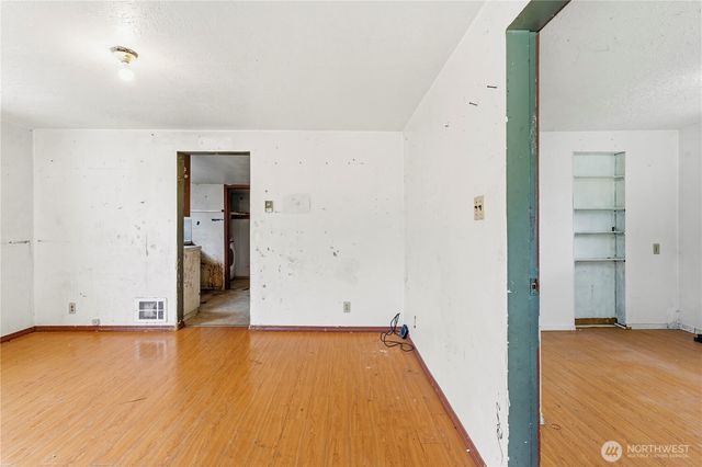 5307 16th Avenue S, Seattle, WA 98108