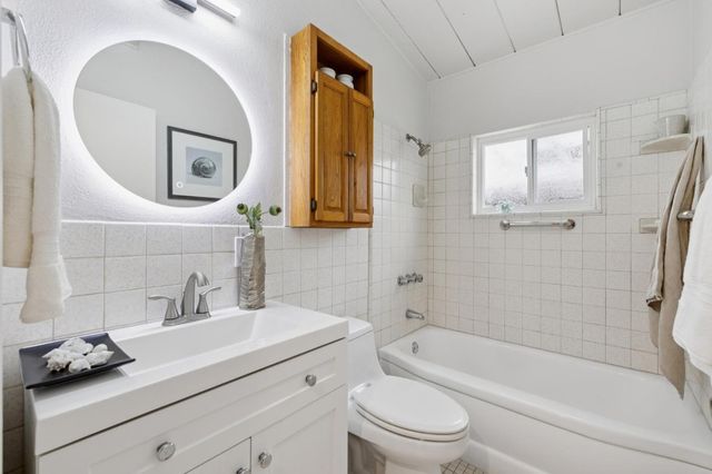 810 Emily Drive, Mountain View, CA 94043