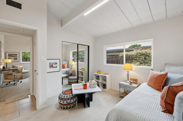 810 Emily Drive, Mountain View, CA 94043