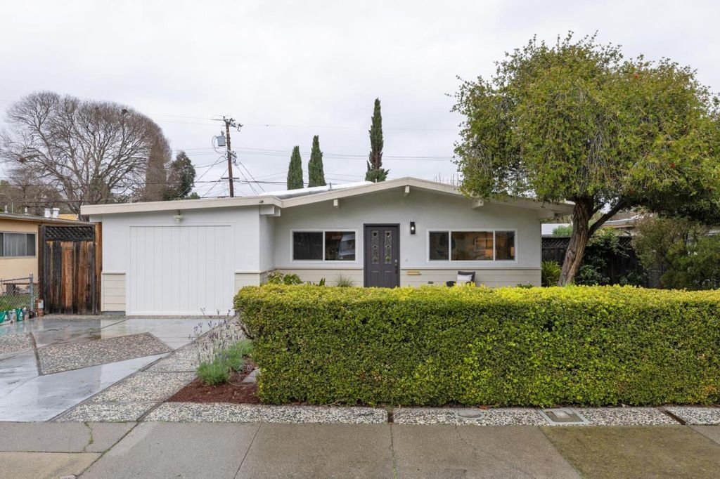 810 Emily Drive, Mountain View, CA 94043