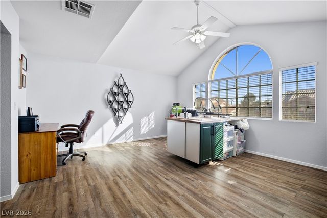 908 Indian Hollow Avenue, North Las Vegas, NV 89031