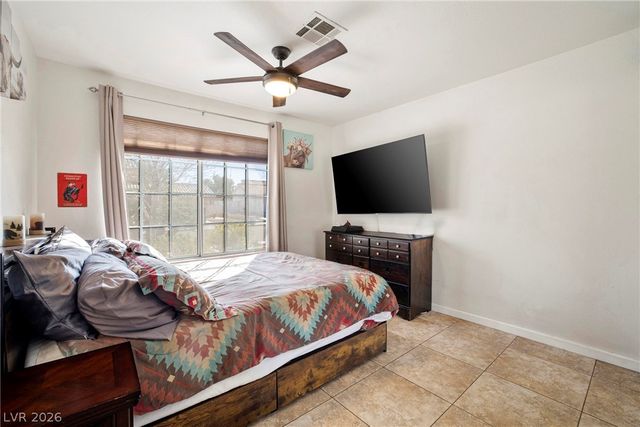 908 Indian Hollow Avenue, North Las Vegas, NV 89031