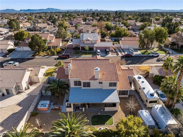 908 Indian Hollow Avenue, North Las Vegas, NV 89031