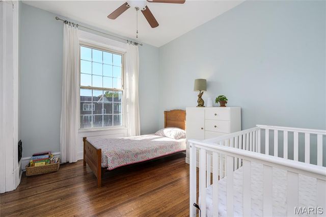 5647 Chamberlain Avenue, St Louis, MO 63112