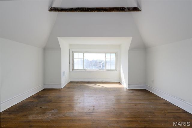 5647 Chamberlain Avenue, St Louis, MO 63112