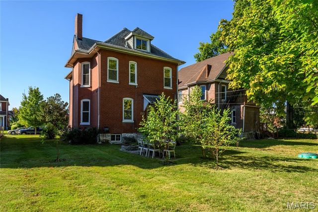 5647 Chamberlain Avenue, St Louis, MO 63112