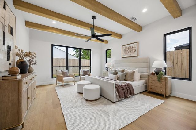 1514 Gardenia Drive, Houston, TX 77018