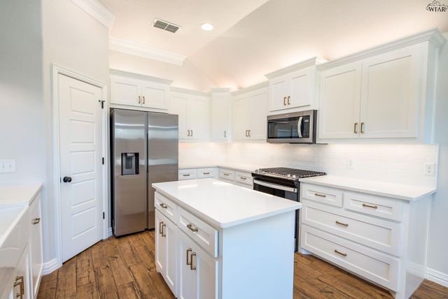 5014 CY YOUNG DRIVE, Wichita Falls, TX 76306