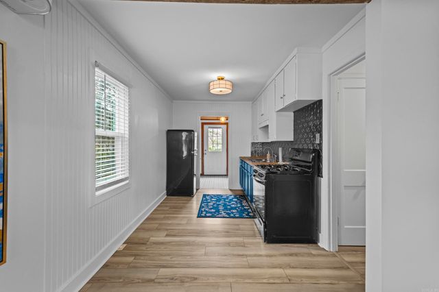 307 Sherwood Avenue, Sherwood, AR 72120