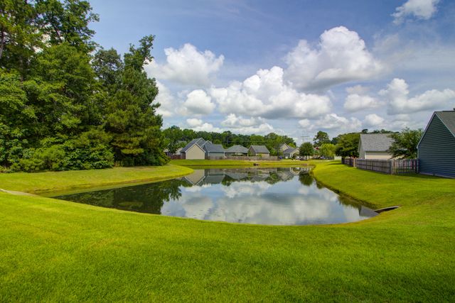3011 Scuba Drive, Charleston, SC 29414