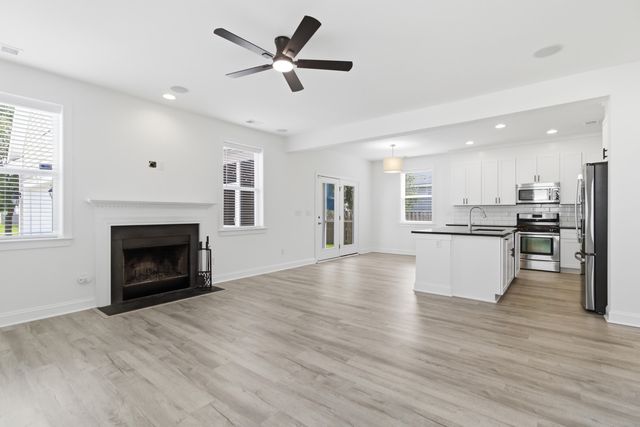 3011 Scuba Drive, Charleston, SC 29414