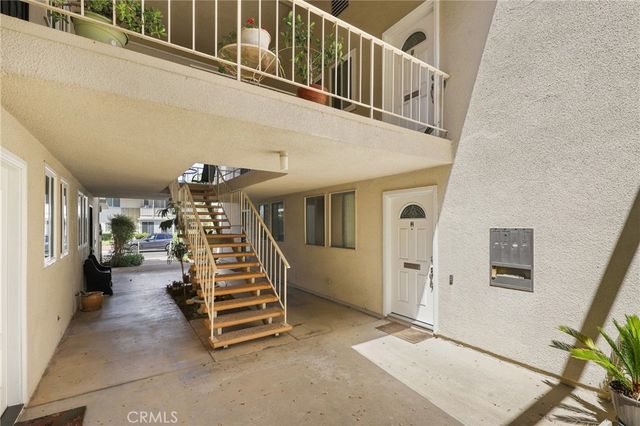 36 Calle Aragon U, Laguna Woods, CA 92637