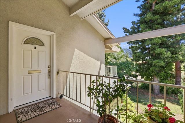 36 Calle Aragon U, Laguna Woods, CA 92637
