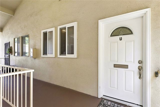 36 Calle Aragon U, Laguna Woods, CA 92637