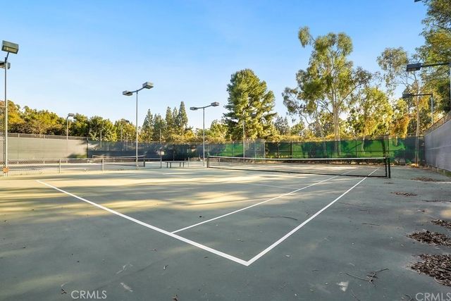 36 Calle Aragon U, Laguna Woods, CA 92637