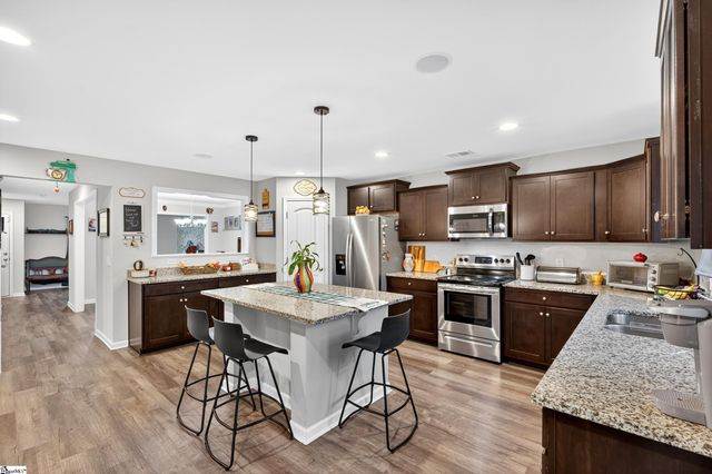 117 Bruinen Drive, Fountain Inn, SC 29644