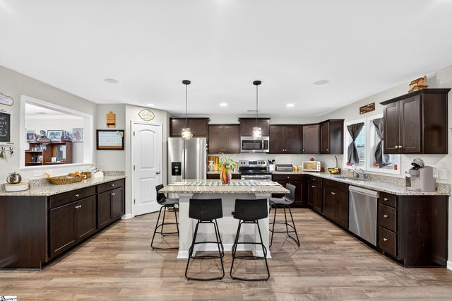 117 Bruinen Drive, Fountain Inn, SC 29644