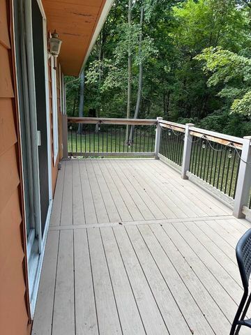 9511 E Ml Avenue, Galesburg, MI 49053