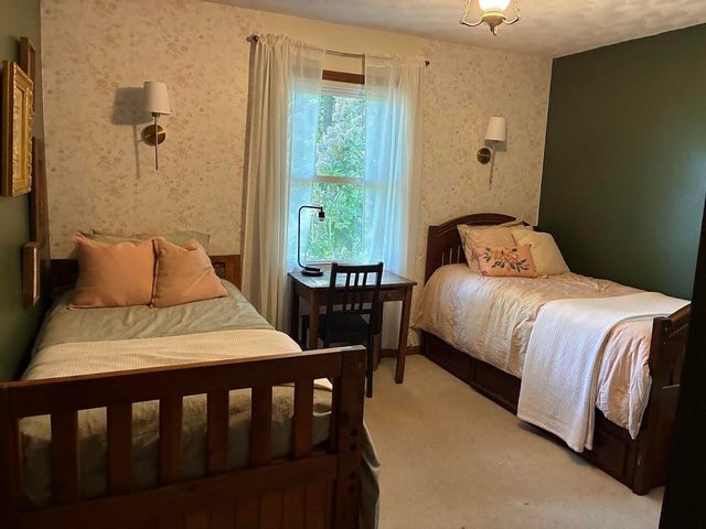 9511 E Ml Avenue, Galesburg, MI 49053