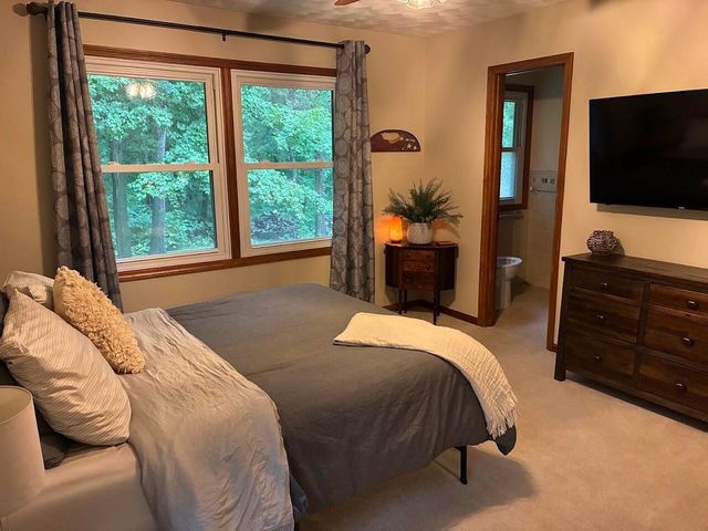 9511 E Ml Avenue, Galesburg, MI 49053