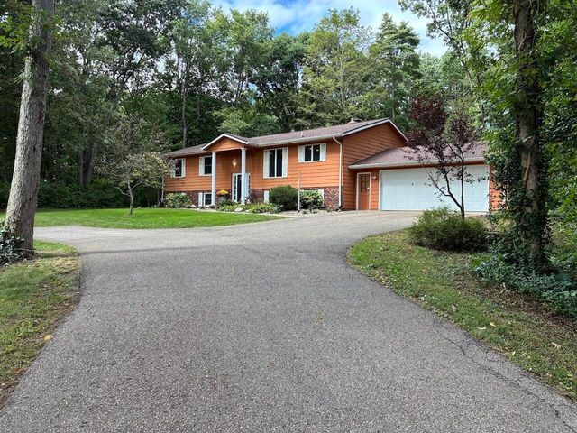 9511 E Ml Avenue, Galesburg, MI 49053