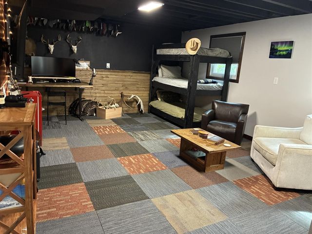 9511 E Ml Avenue, Galesburg, MI 49053