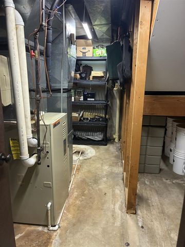 9511 E Ml Avenue, Galesburg, MI 49053