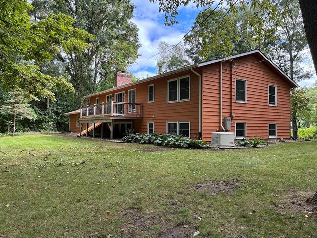 9511 E Ml Avenue, Galesburg, MI 49053