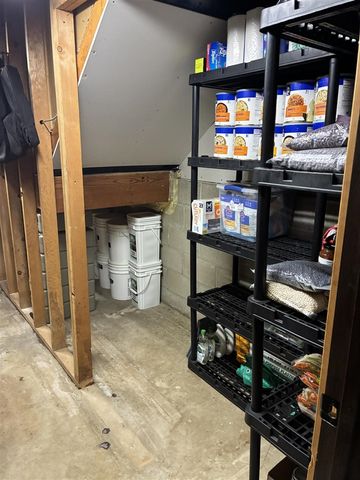 9511 E Ml Avenue, Galesburg, MI 49053