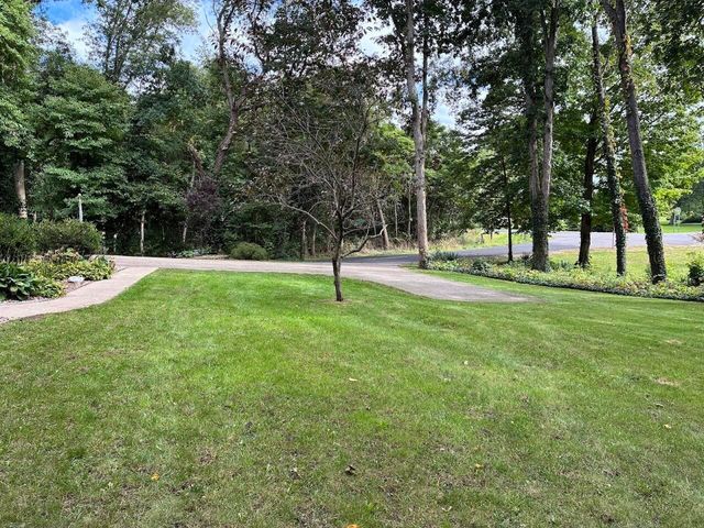 9511 E Ml Avenue, Galesburg, MI 49053