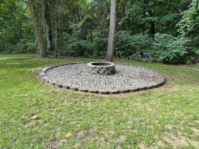 9511 E Ml Avenue, Galesburg, MI 49053
