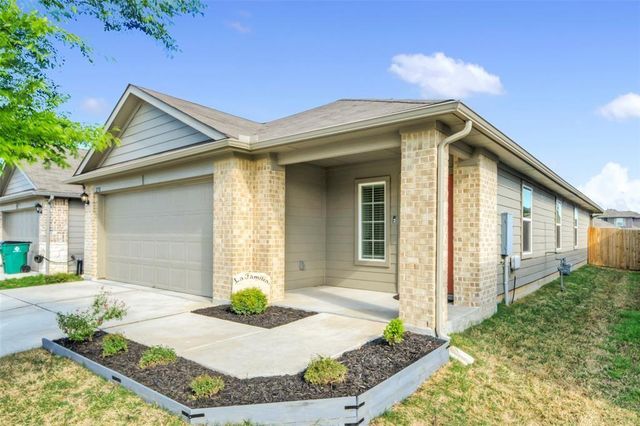 270 DORCHESTER DR, Kyle, TX 78640