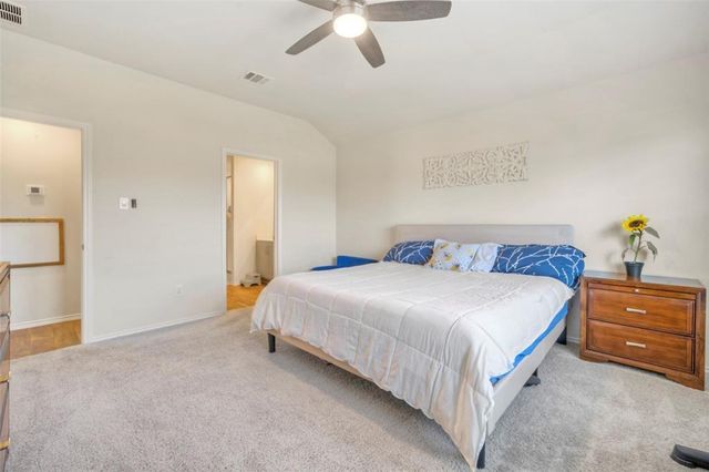 270 DORCHESTER DR, Kyle, TX 78640