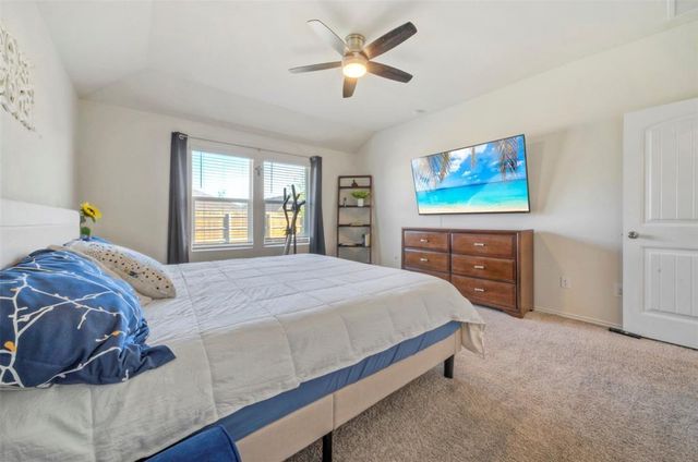 270 DORCHESTER DR, Kyle, TX 78640